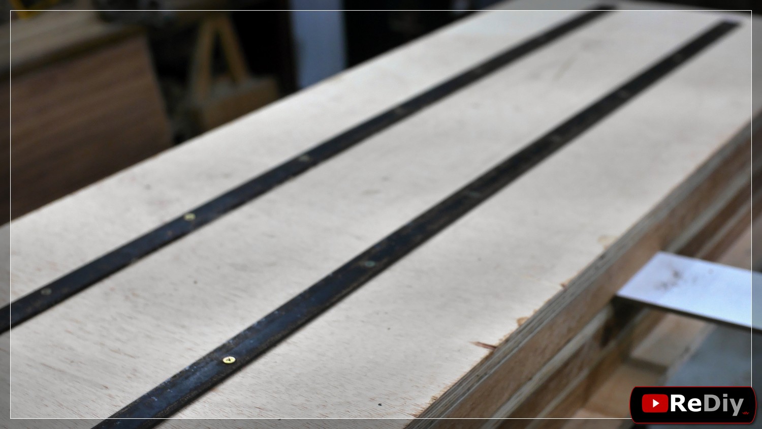 Rediy audio rack solid wood