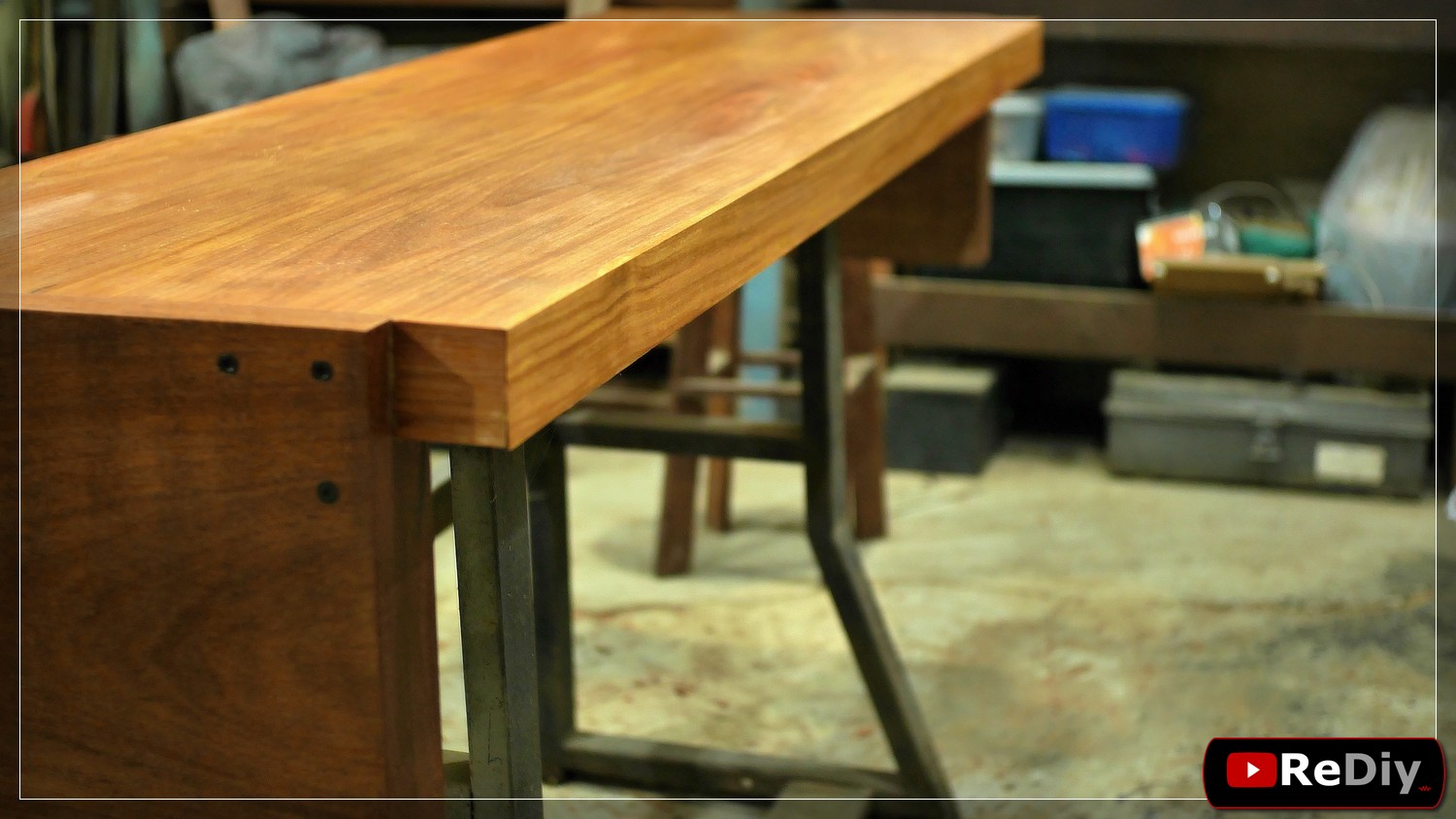 Rediy audio rack solid wood